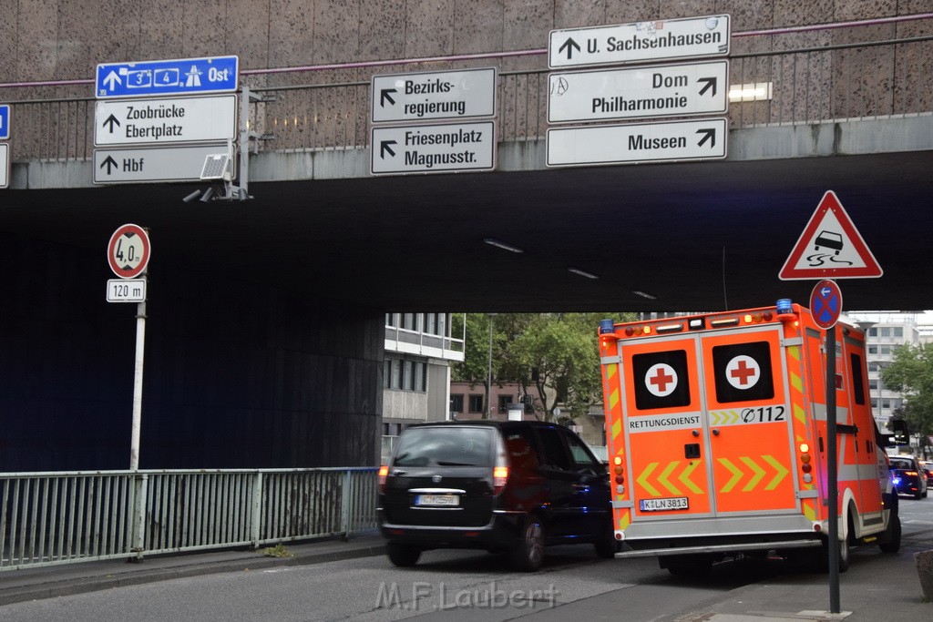 Feuer 2 WDR Koeln Altstadt Nord An der Rechtschule P101.JPG - Miklos Laubert